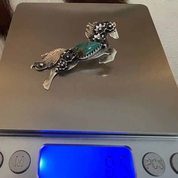 ❤️ Kingman Turquoise Decorative 925 Hand Stamped Statement Horse Pendant 2.22”L - Picture 12 of 15